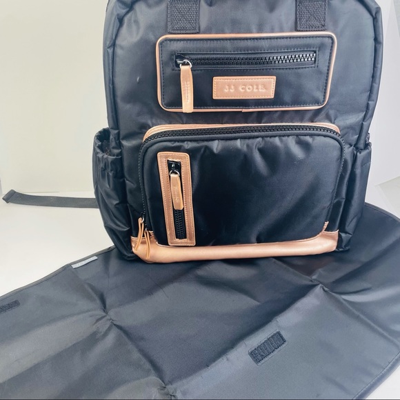 JJ Cole Papago Pack Diaper Bag Black Rose Gold Large Capacity Backpack - Picture 10 of 12